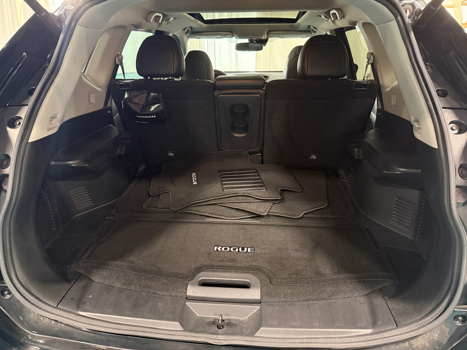 Thumbnail: 2020 Nissan Rogue - 6