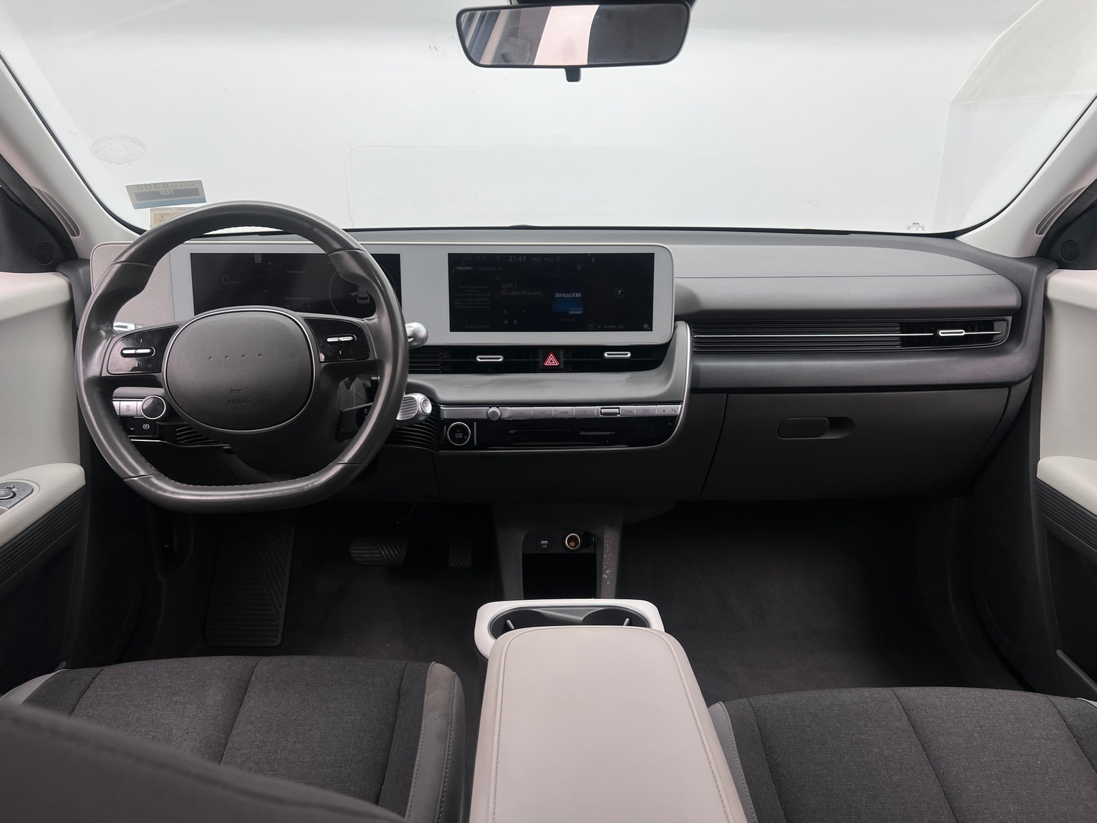 Thumbnail: 2022 Hyundai Ioniq 5 - 3