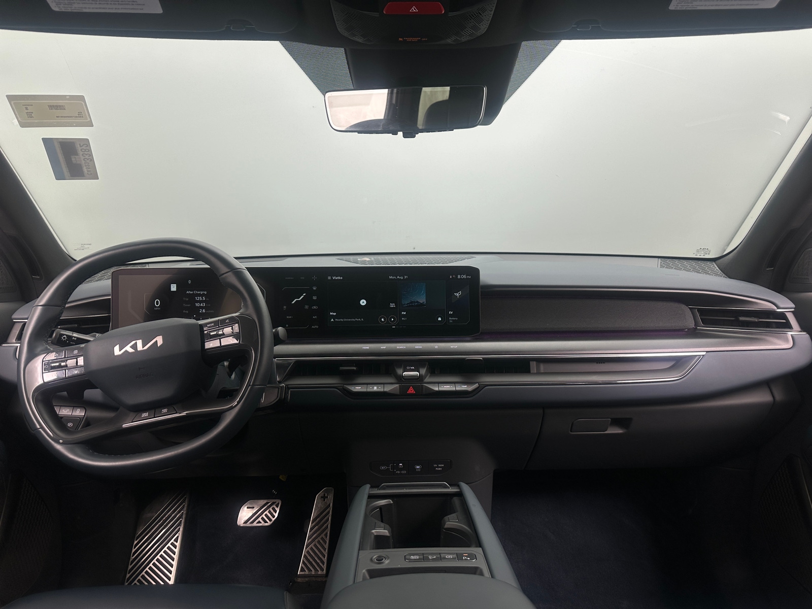 Thumbnail: 2024 Kia EV9 - 2