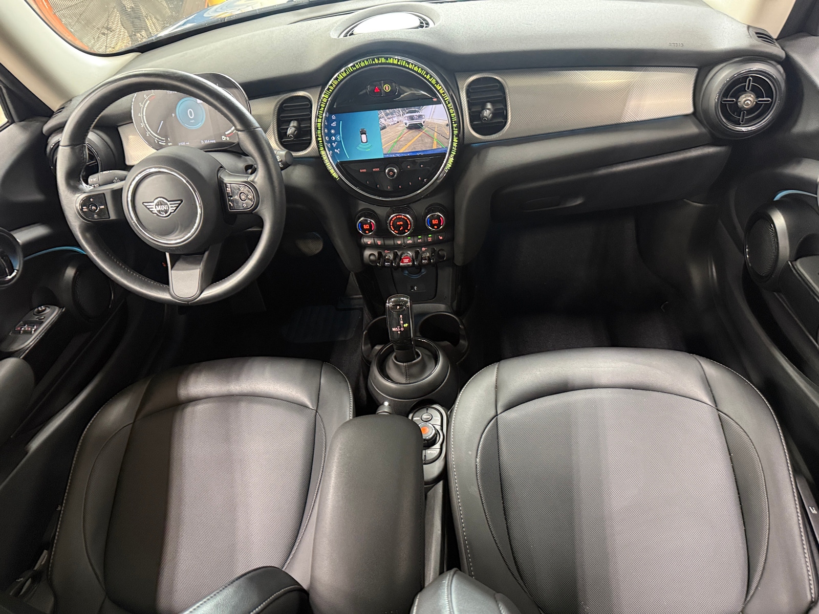 Thumbnail: 2022 MINI Cooper Hardtop - 2