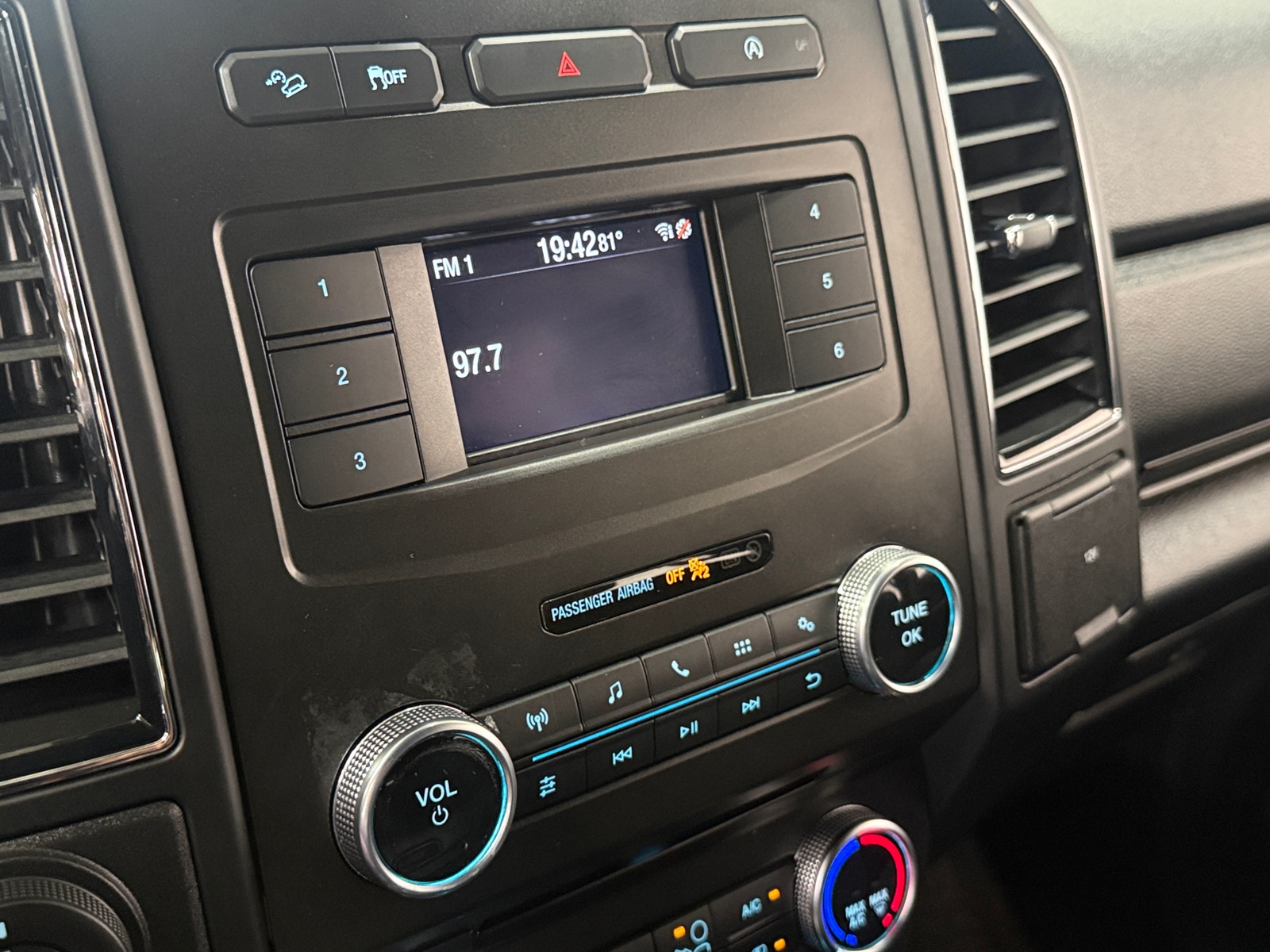 Thumbnail: 2018 Ford Expedition MAX - 4