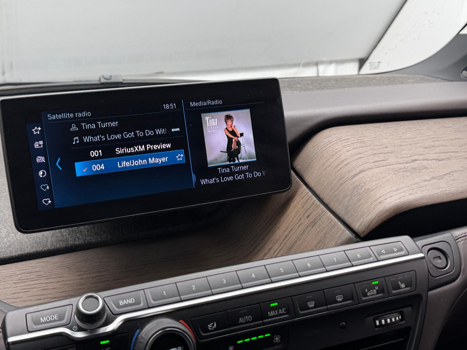 Thumbnail: 2019 BMW i3 - 4
