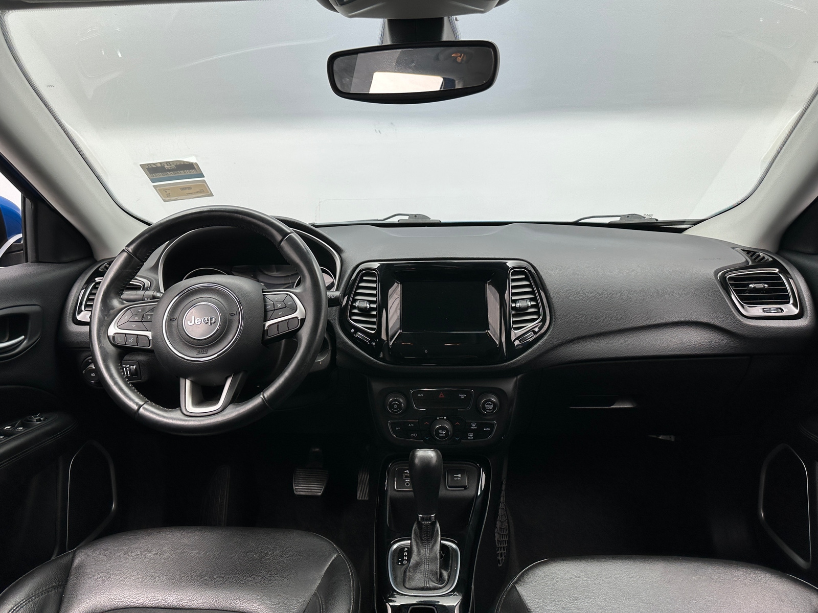 Thumbnail: 2019 Jeep Compass - 3