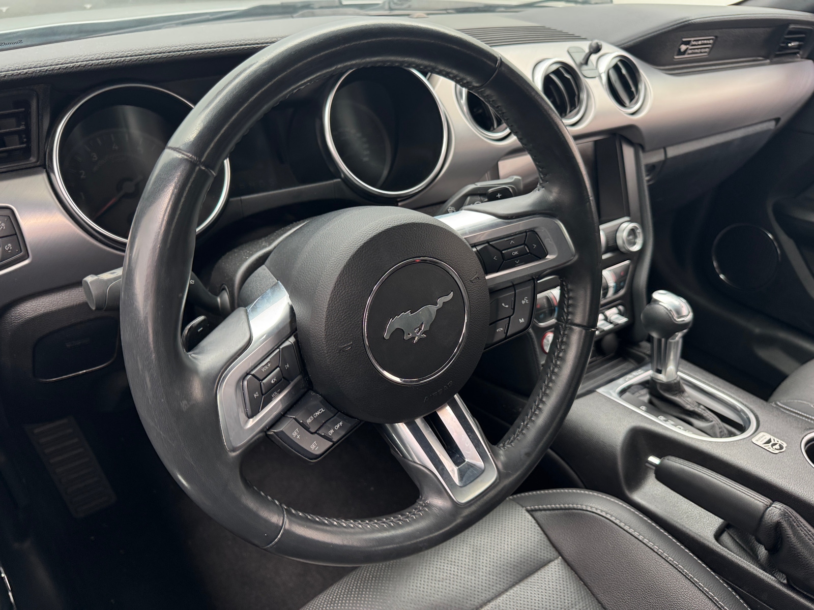 Thumbnail: 2020 Ford Mustang - 3