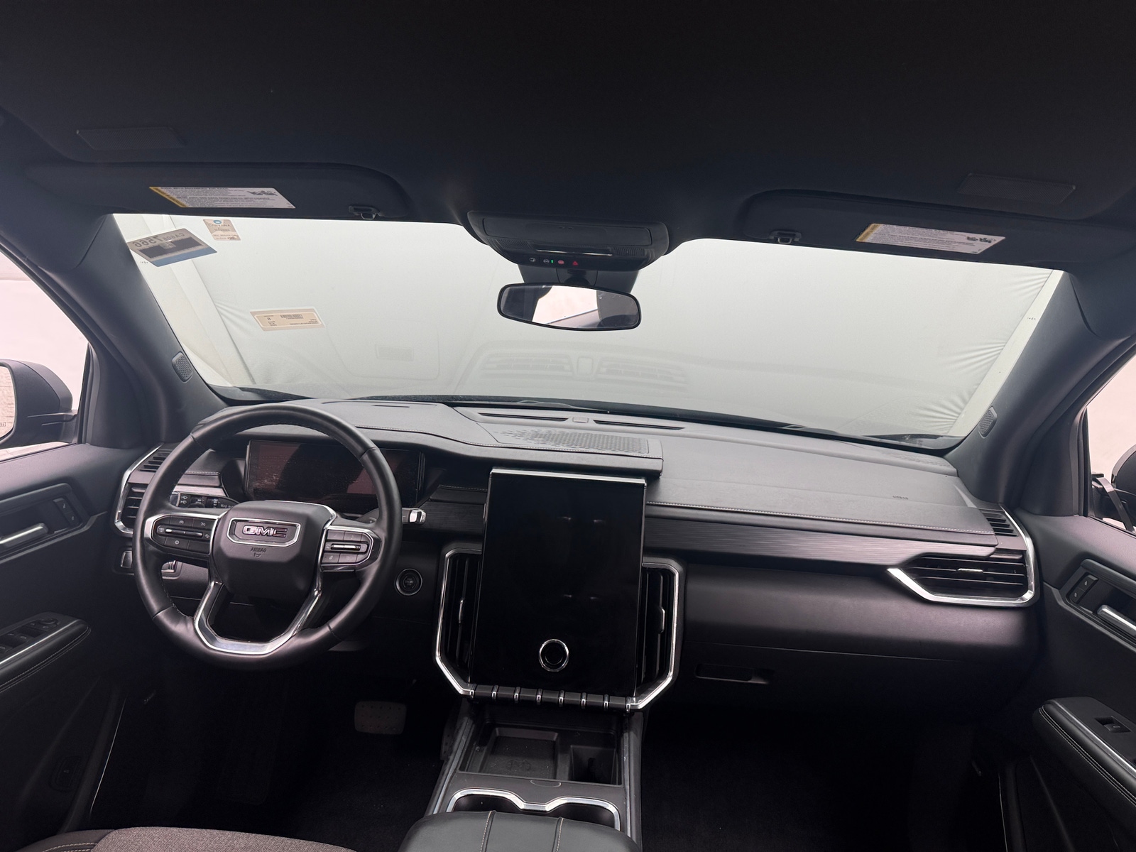 Thumbnail: 2025 GMC Acadia - 3