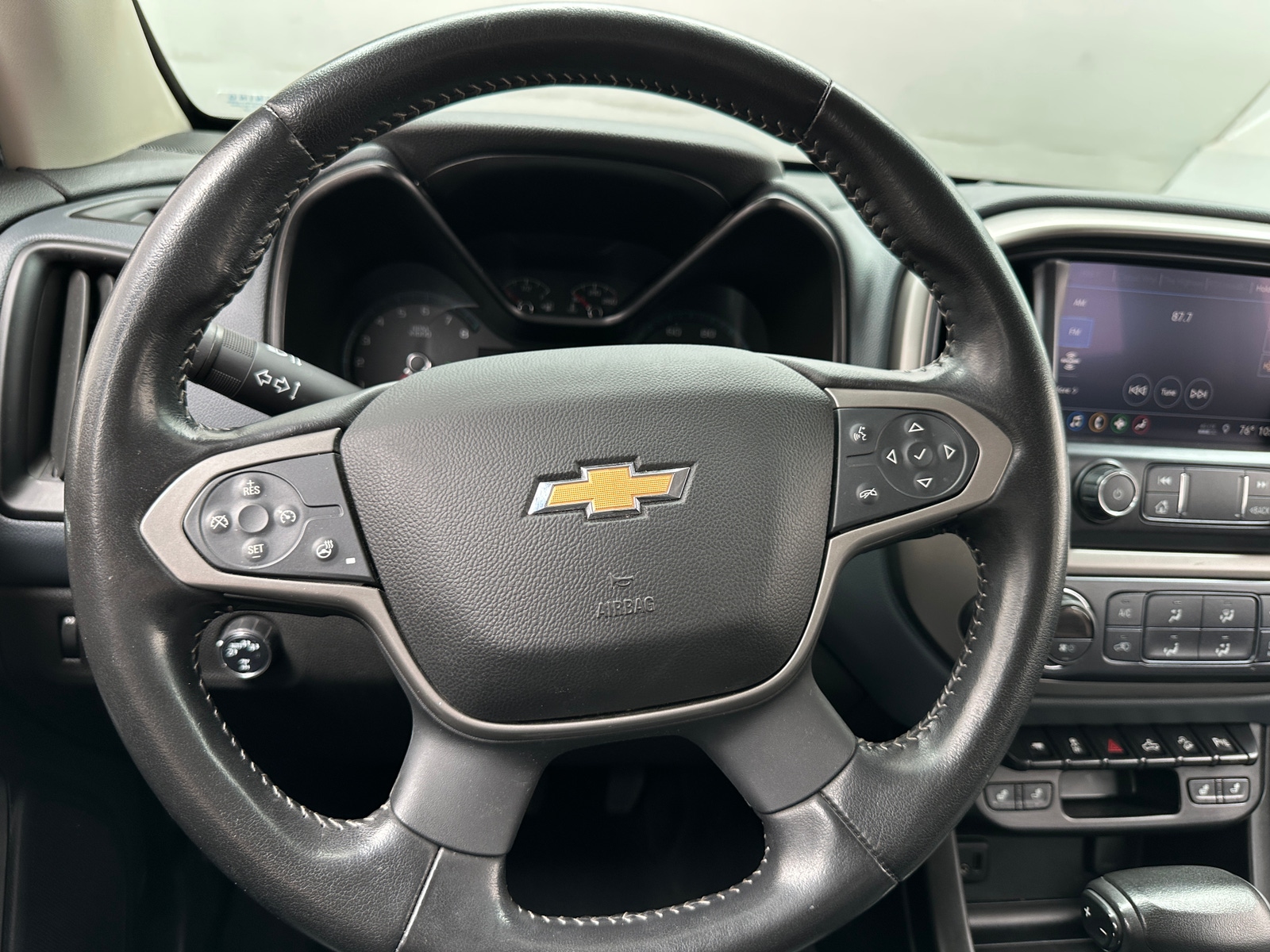 Thumbnail: 2021 Chevrolet Colorado - 4