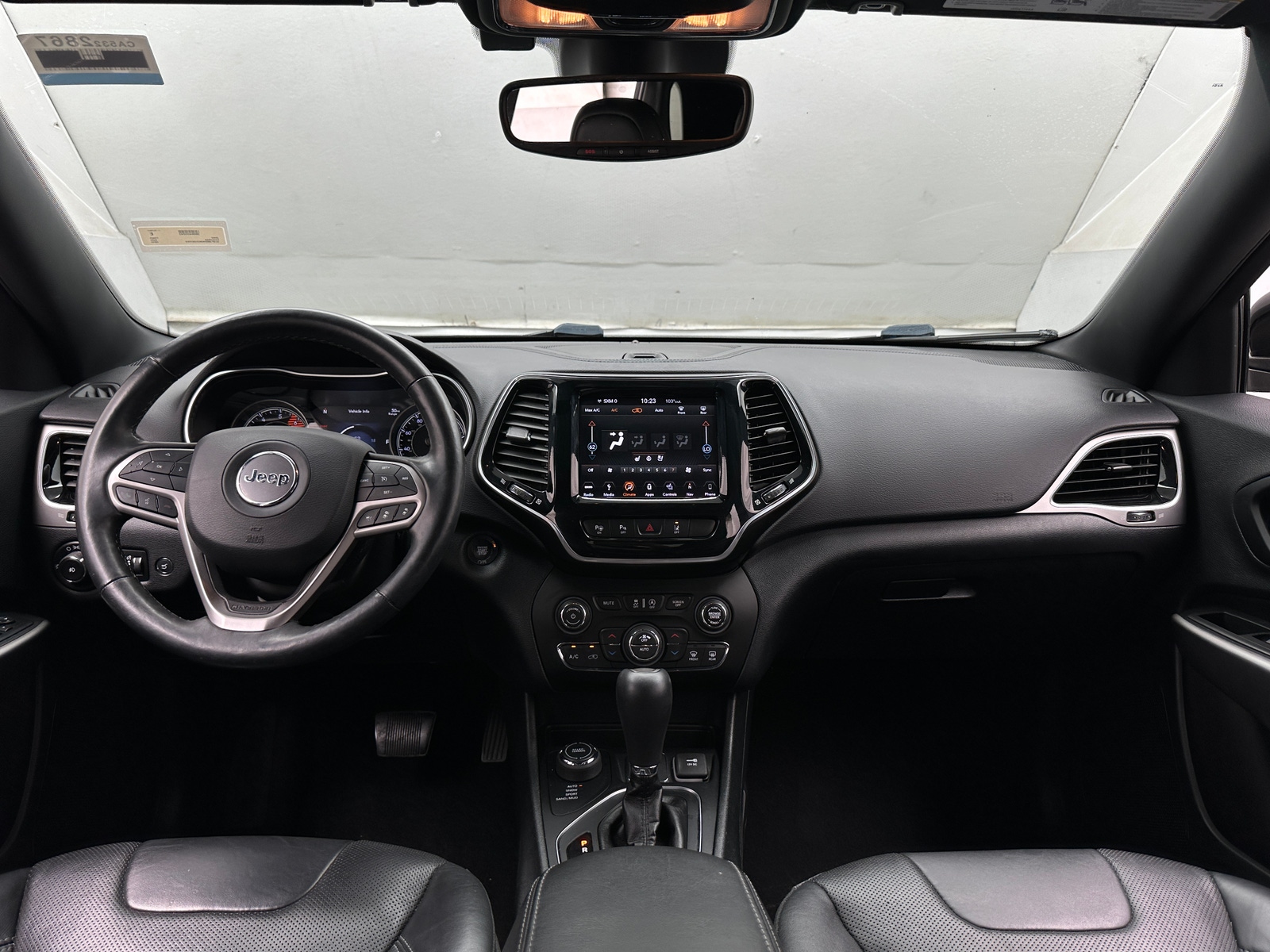 Thumbnail: 2019 Jeep Cherokee - 2