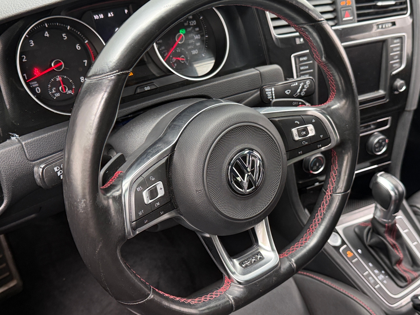 Thumbnail: 2017 Volkswagen Golf - 5