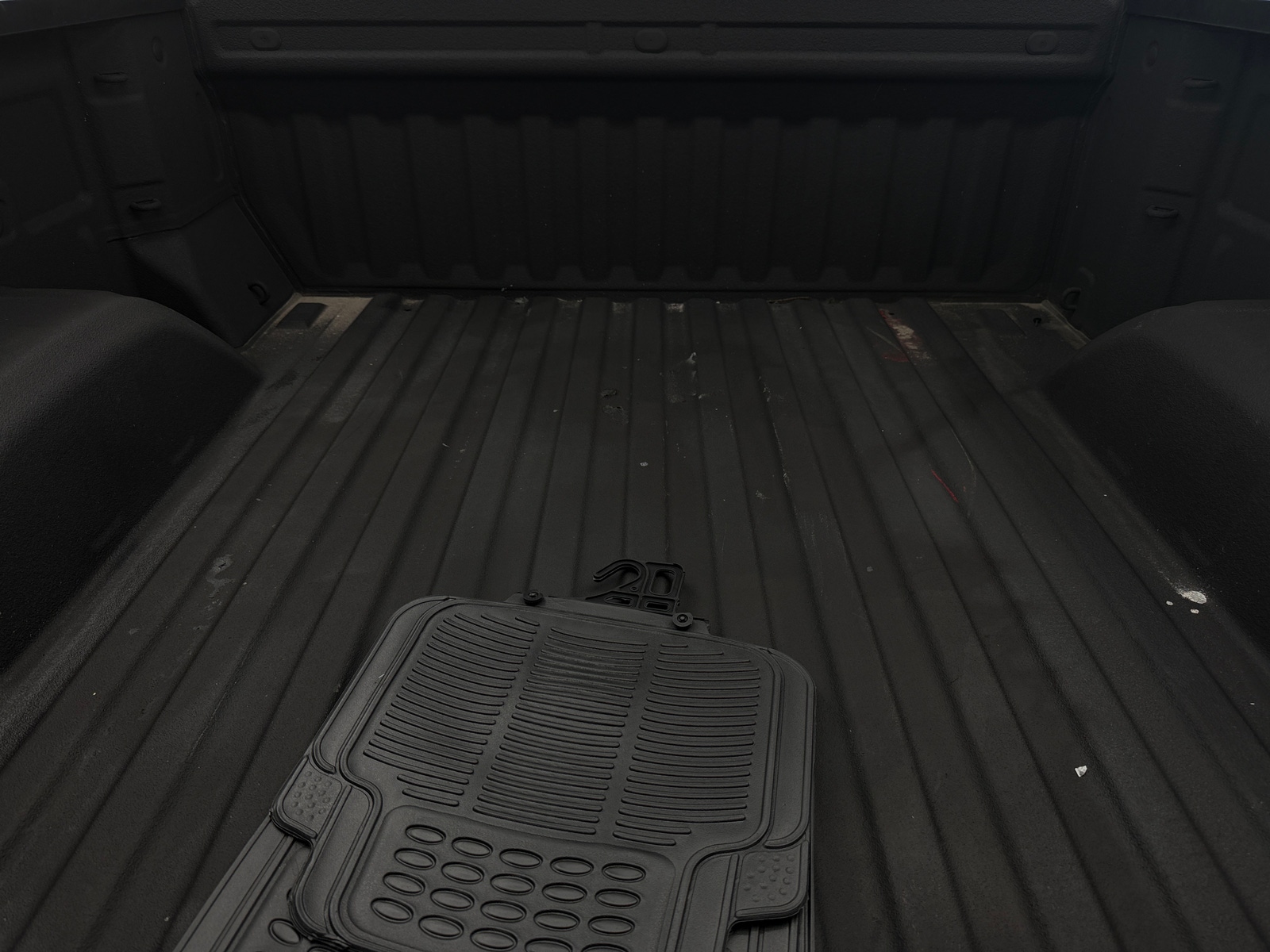 Thumbnail: 2020 Chevrolet Silverado 1500 - 7