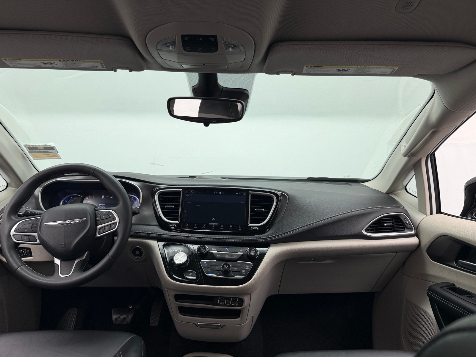 Thumbnail: 2024 Chrysler Pacifica - 2