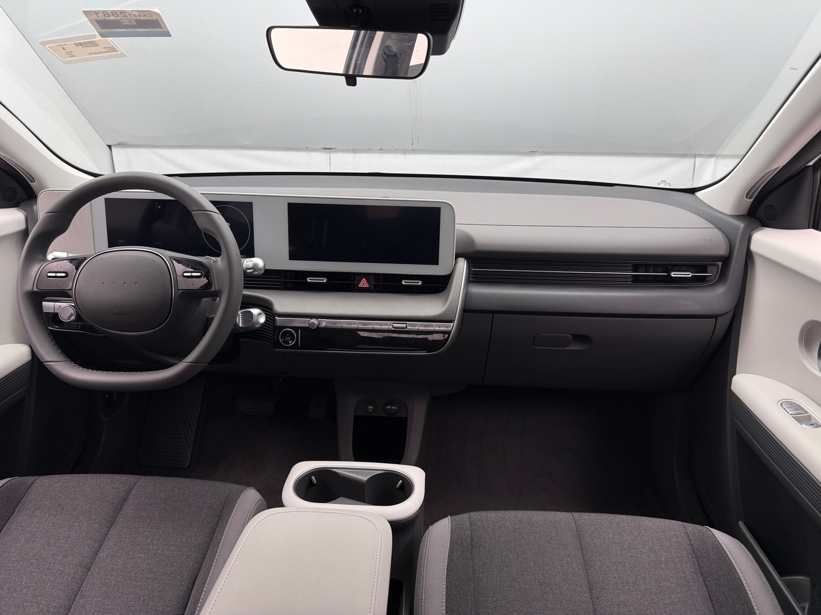 Thumbnail: 2024 Hyundai Ioniq 5 - 3