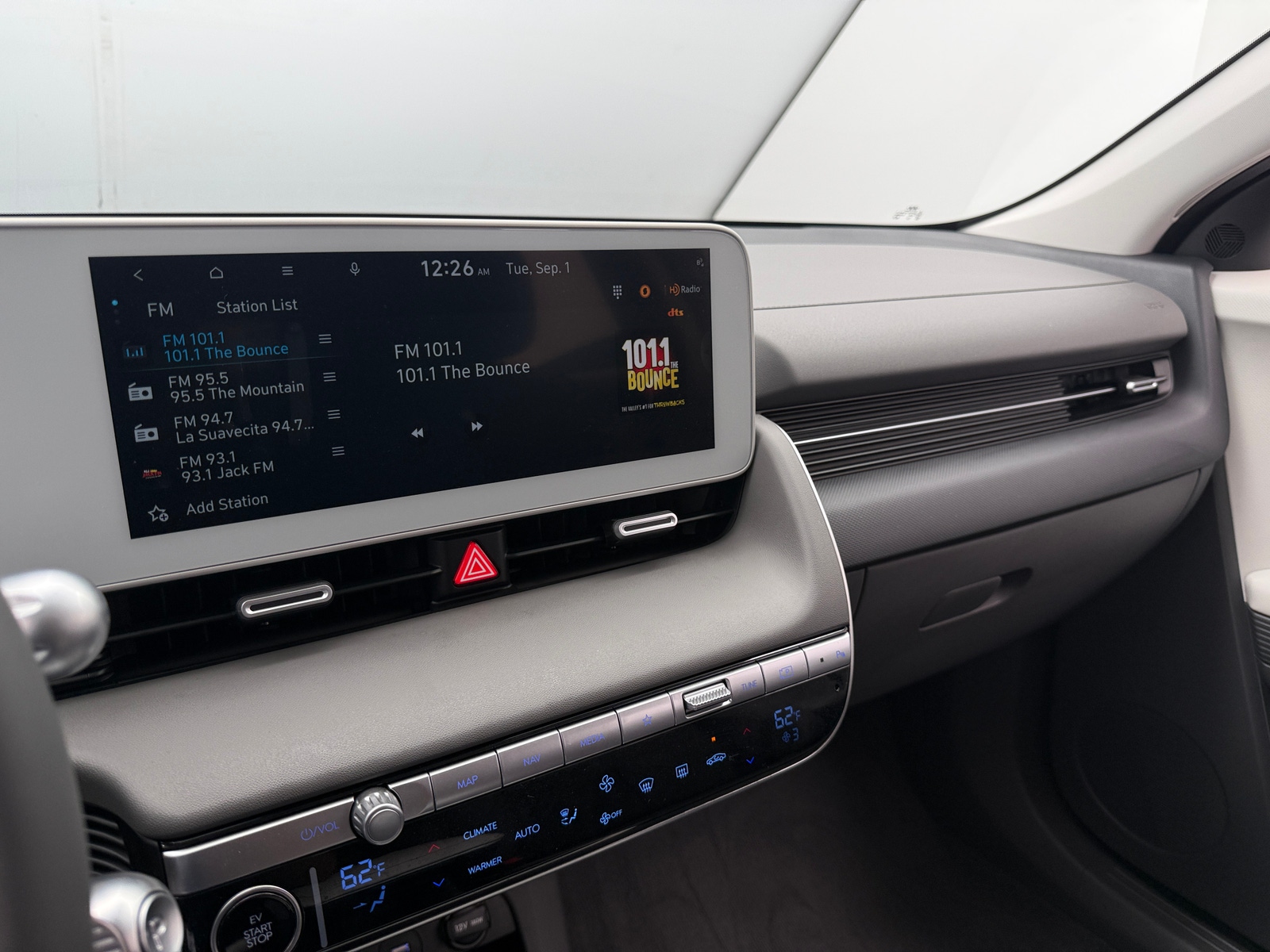 Thumbnail: 2024 Hyundai Ioniq 5 - 4