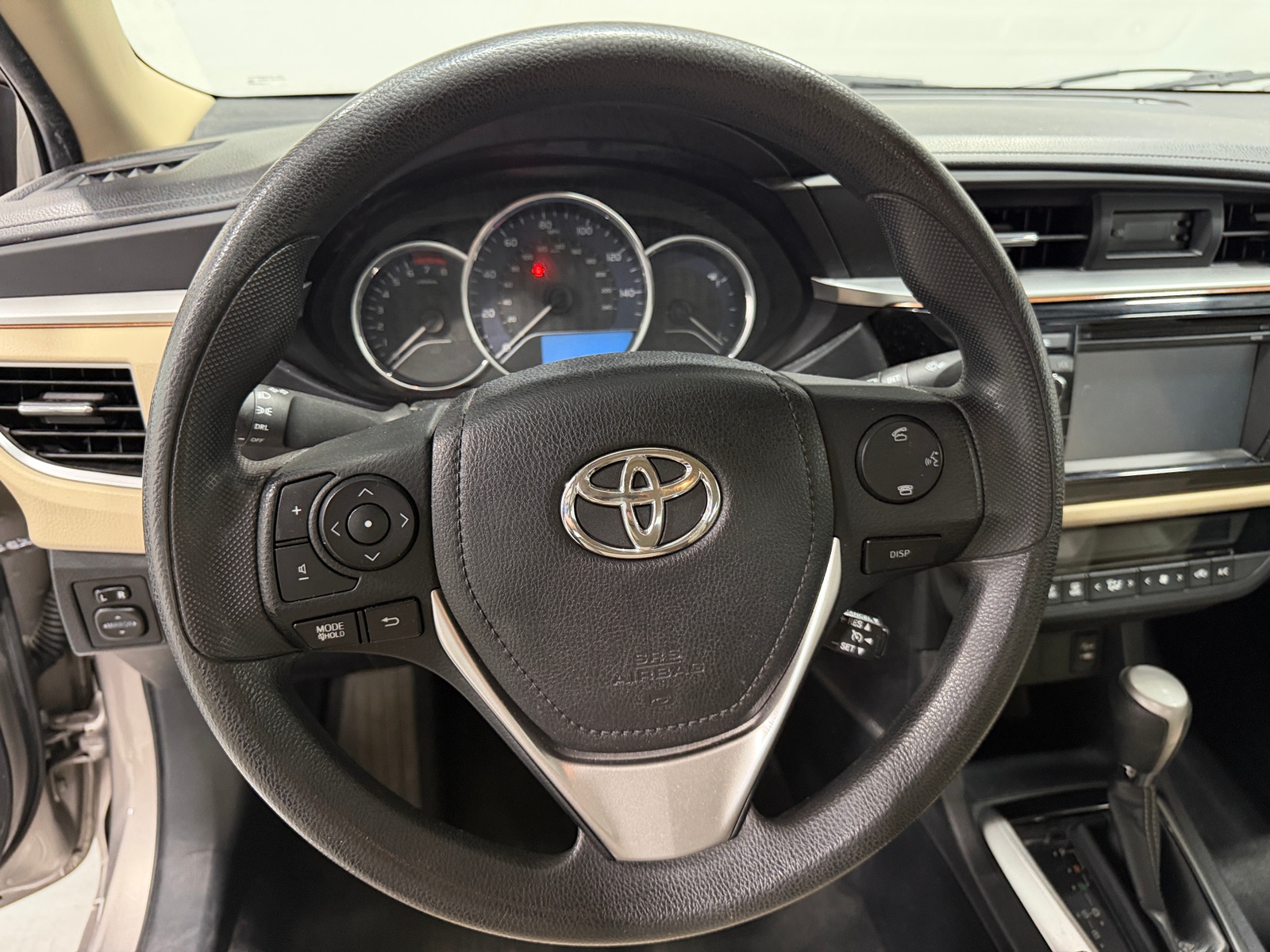 Thumbnail: 2015 Toyota Corolla - 5