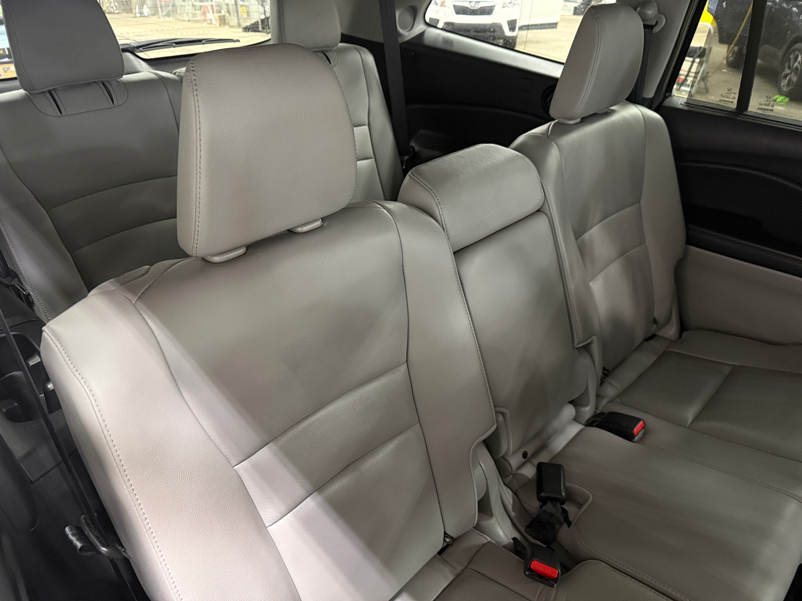 Thumbnail: 2016 Honda Pilot - 5