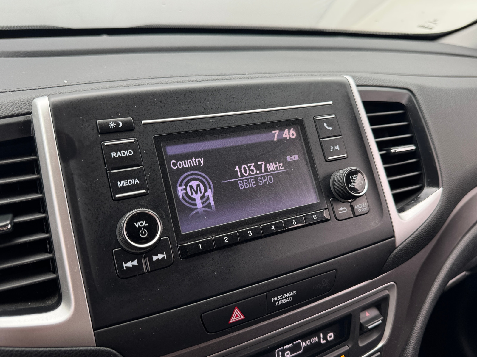 Thumbnail: 2019 Honda Ridgeline - 4