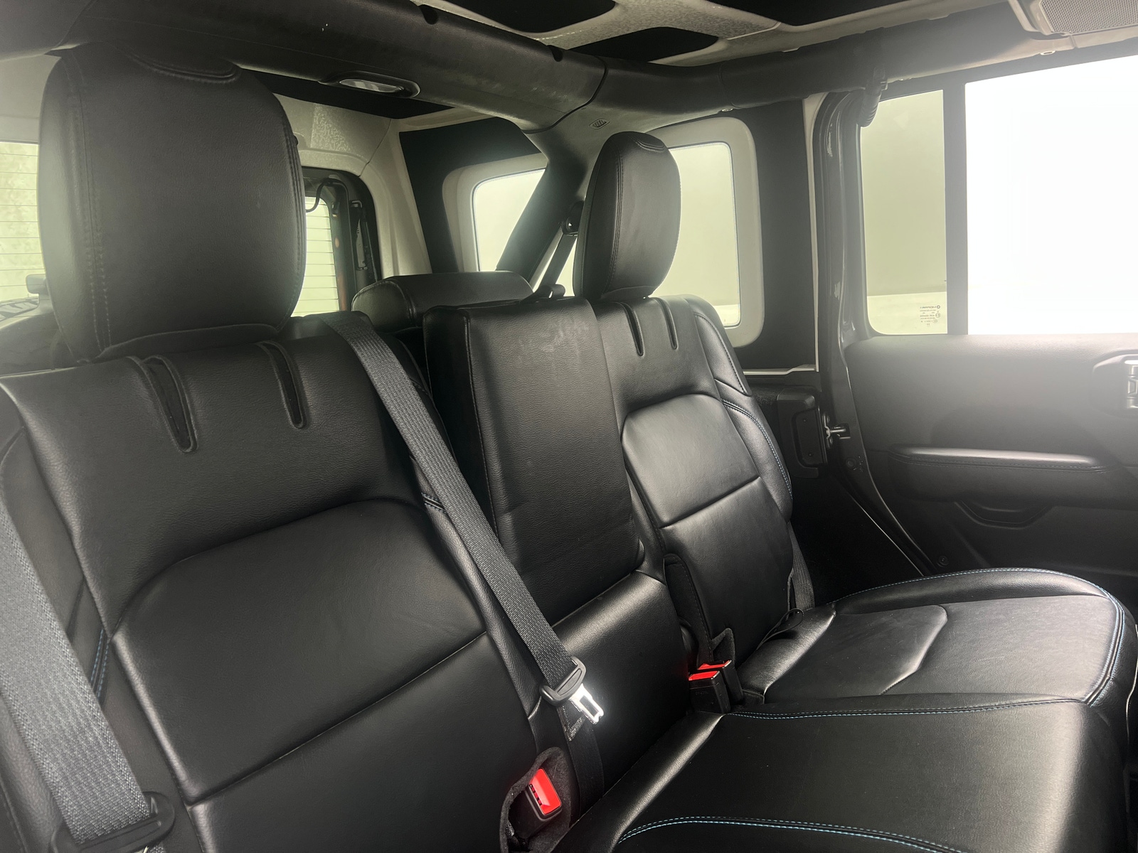 Thumbnail: 2021 Jeep Wrangler - 5