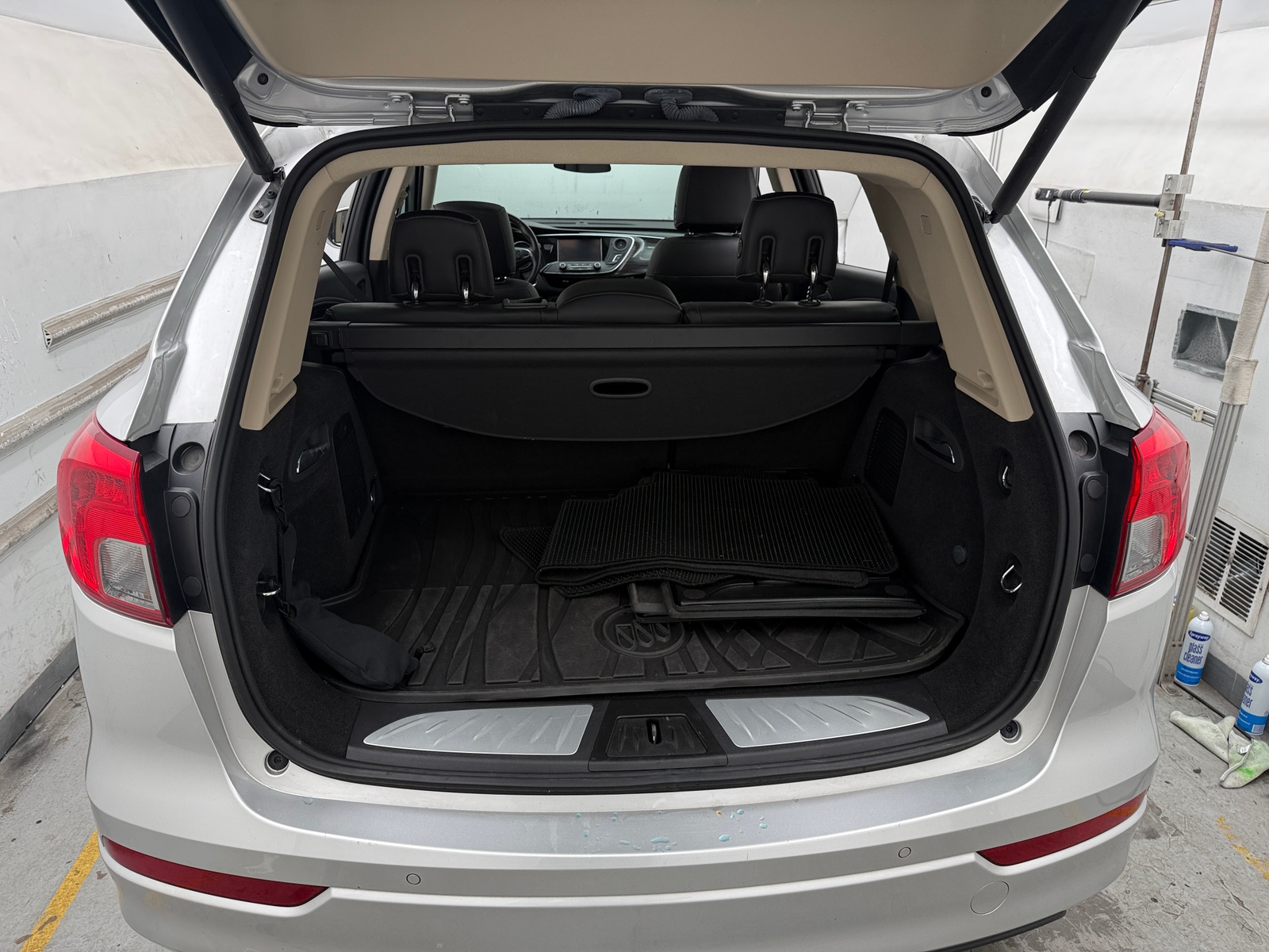 Thumbnail: 2017 Buick Envision - 6