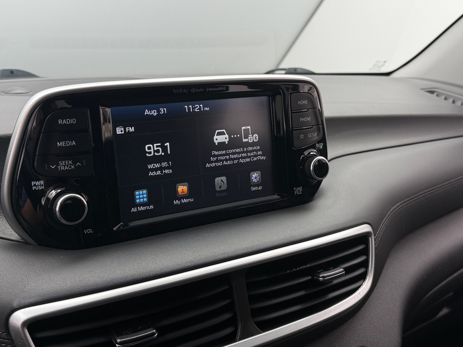Thumbnail: 2019 Hyundai Tucson - 3