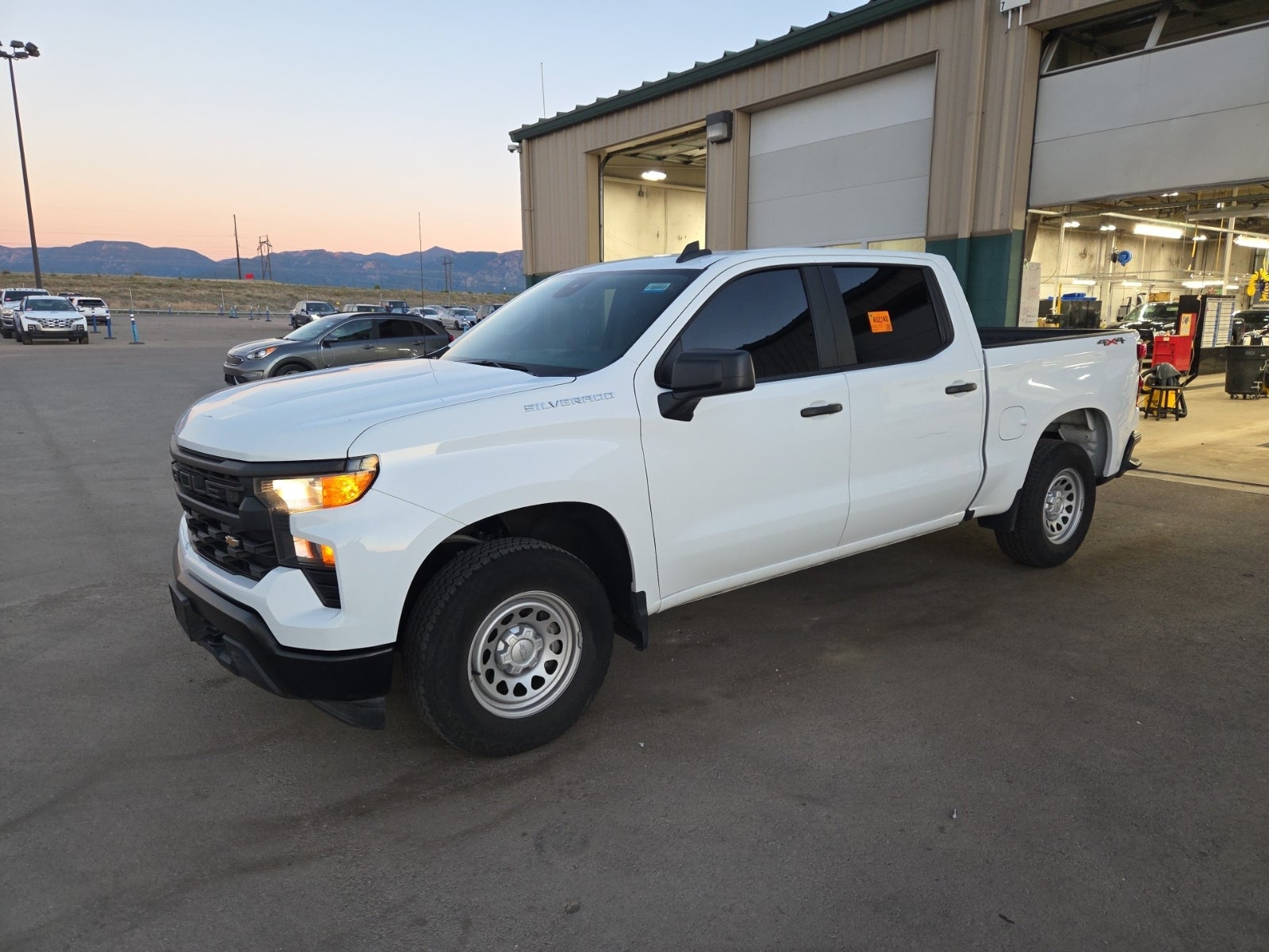 2024 Chevrolet Silverado 1500 4WD Crew Cab 147" Work Truck