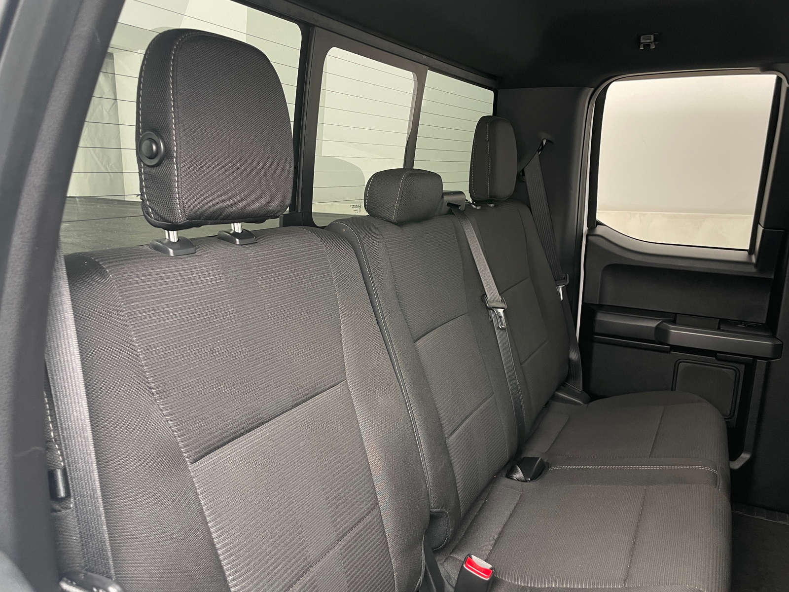 Thumbnail: 2016 Ford Econoline - 6