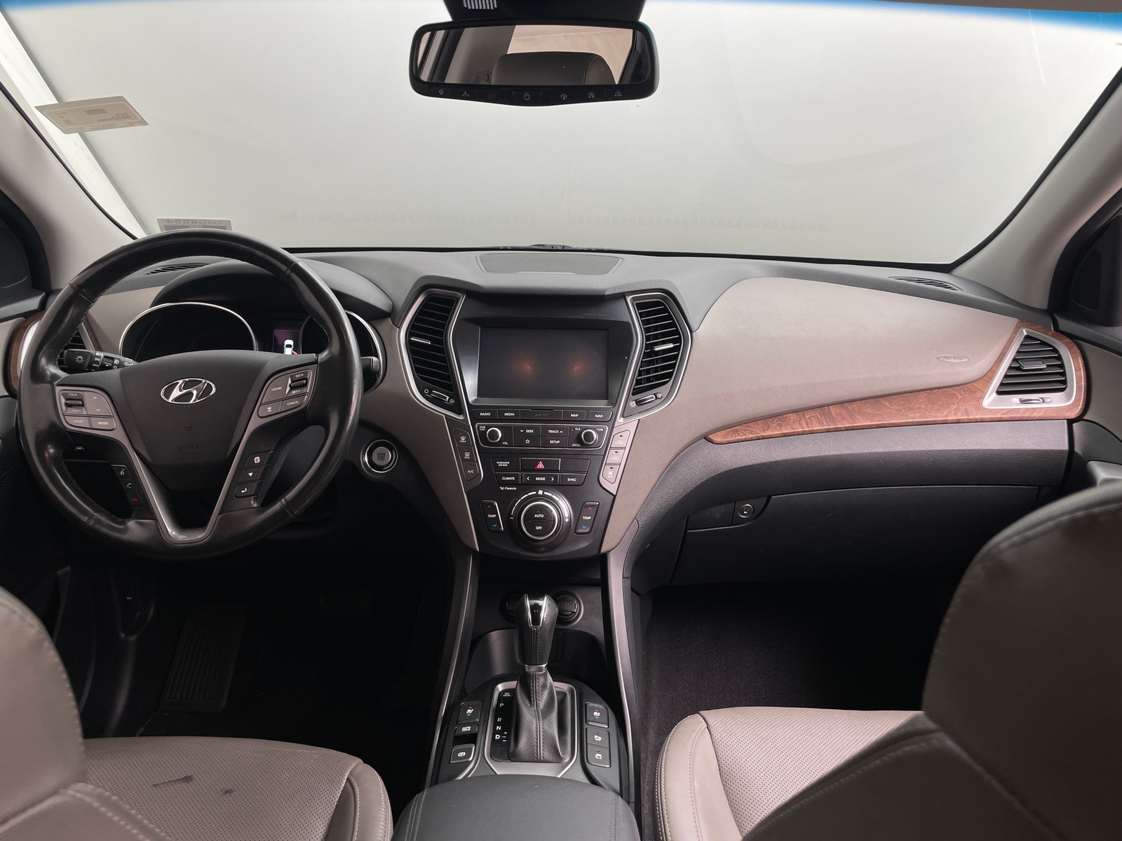 Thumbnail: 2019 Hyundai Santa Fe - 2