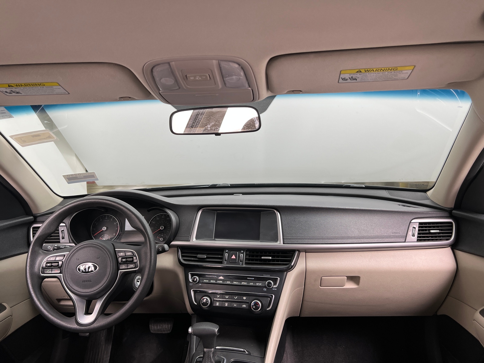 Thumbnail: 2018 Kia Optima - 3