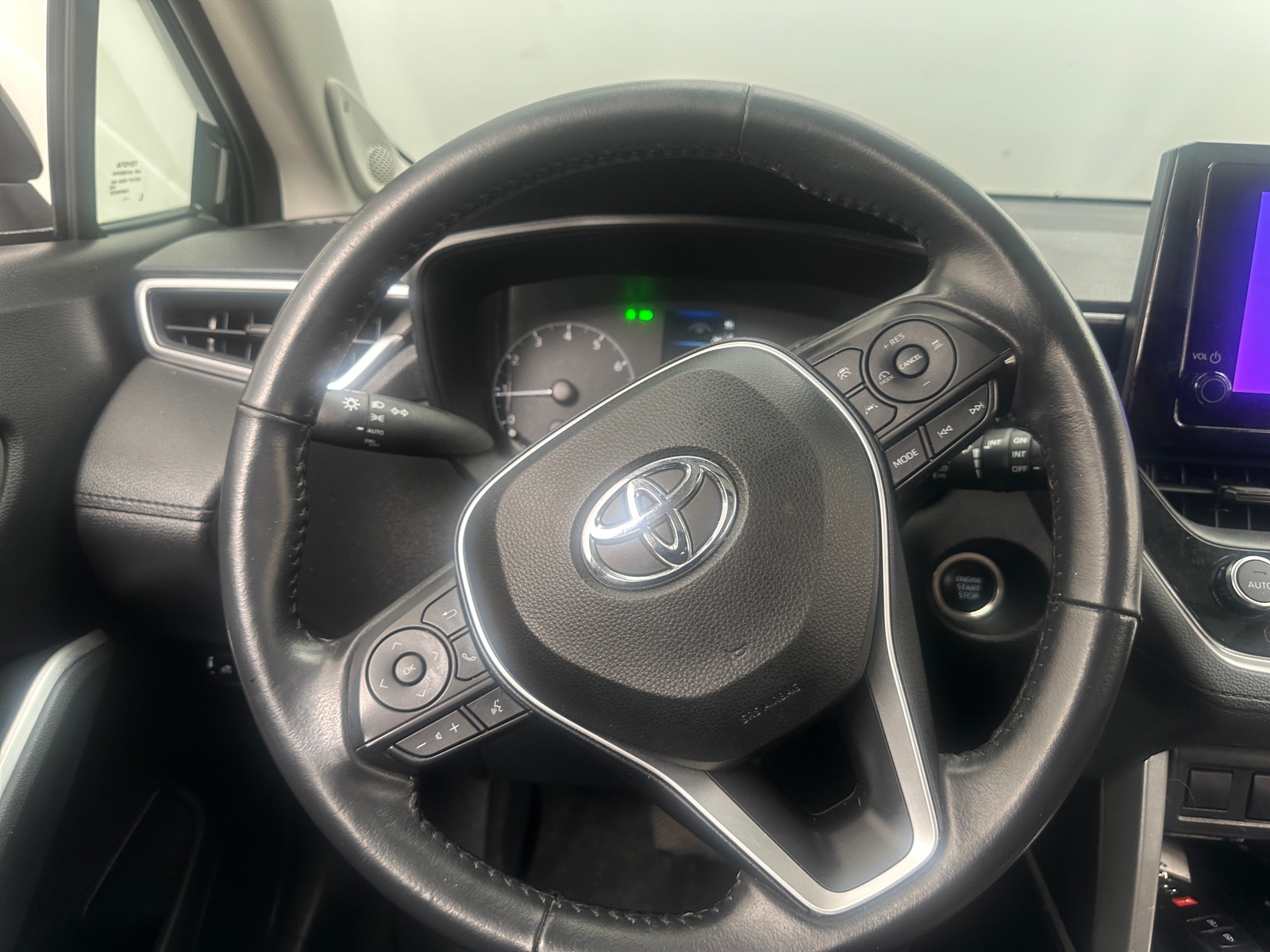 Thumbnail: 2023 Toyota Corolla Cross - 5