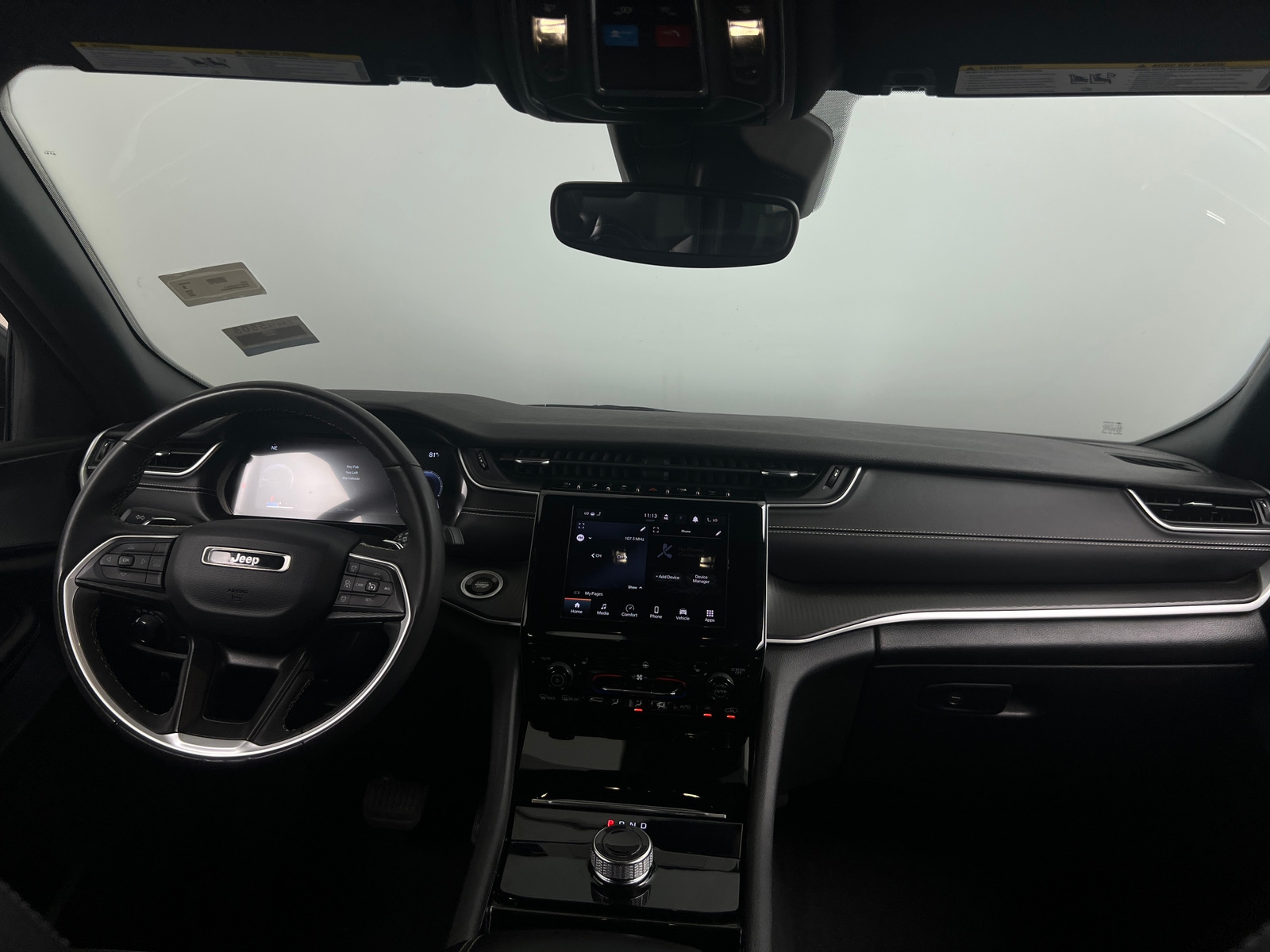 Thumbnail: 2023 Jeep Grand Cherokee L - 2