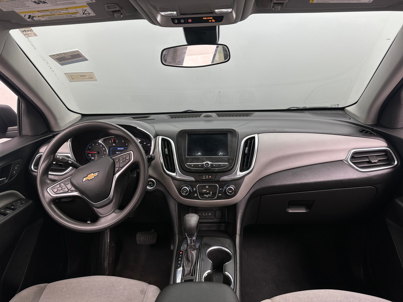 Thumbnail: 2023 Chevrolet Equinox - 3