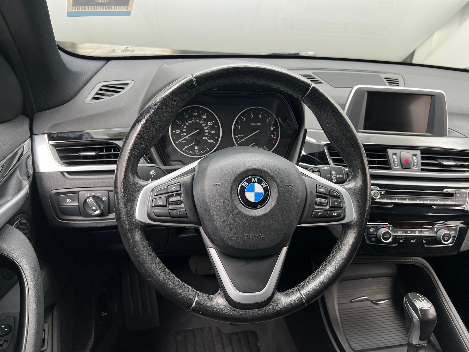 Thumbnail: 2017 BMW X1 - 4