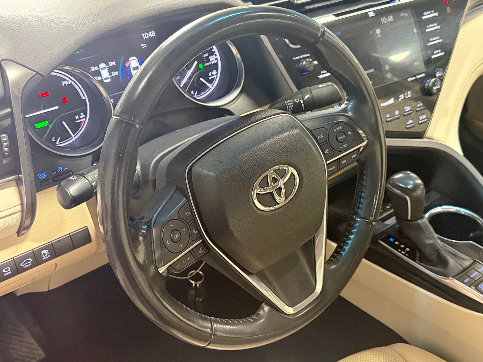Thumbnail: 2020 Toyota Camry - 4
