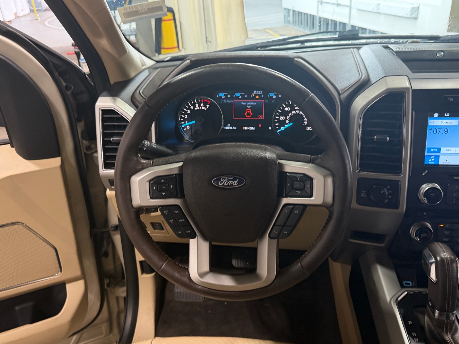 Thumbnail: 2018 Ford Econoline - 4