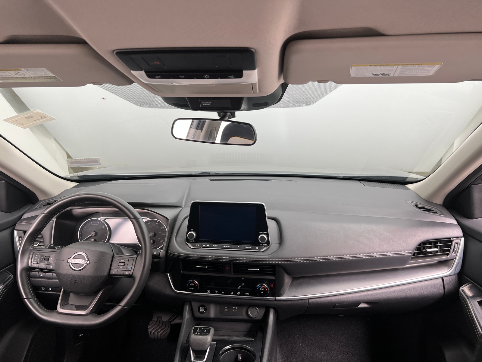 Thumbnail: 2025 Nissan Rogue - 3