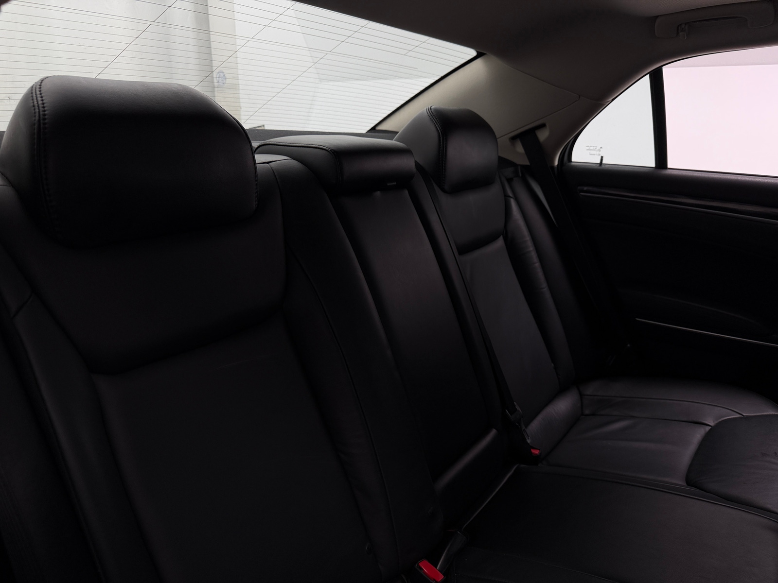 Thumbnail: 2016 Chrysler 300 - 5