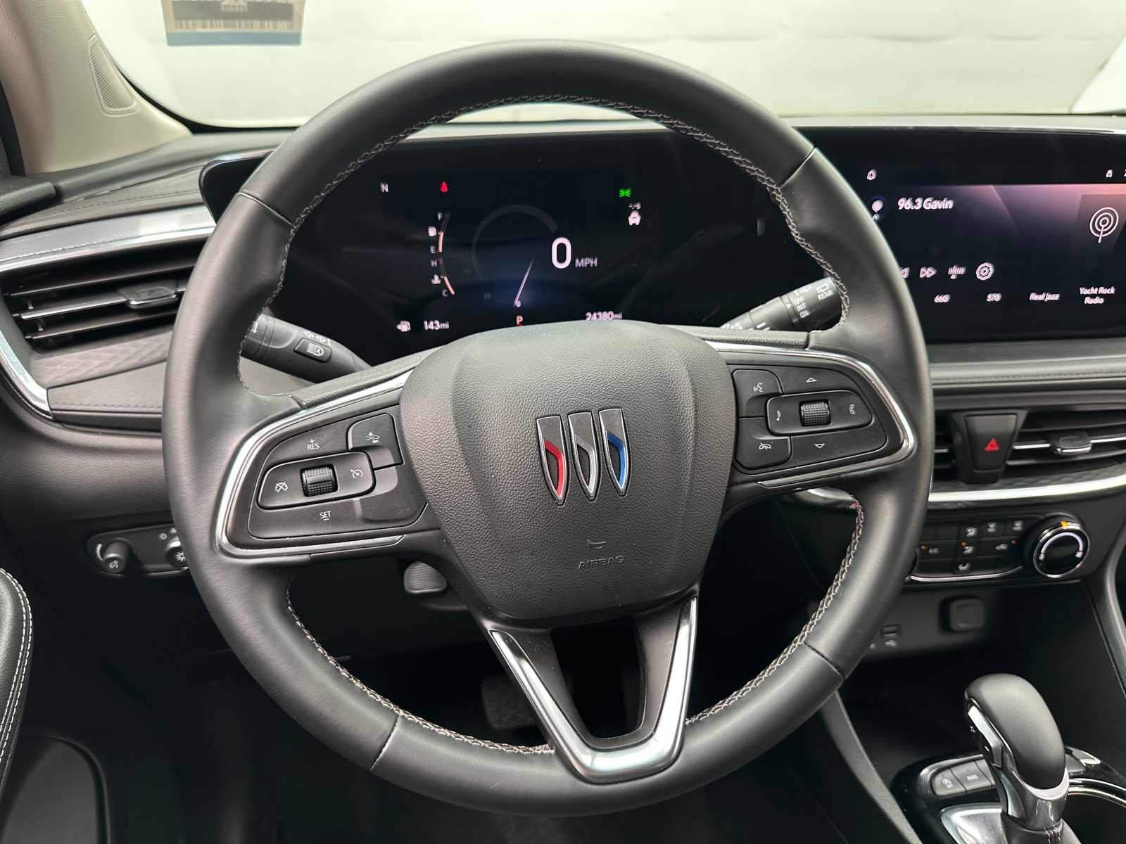 Thumbnail: 2025 Buick Encore GX - 4