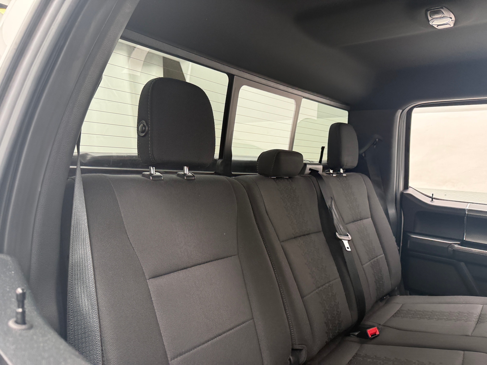 Thumbnail: 2019 Ford Econoline - 6