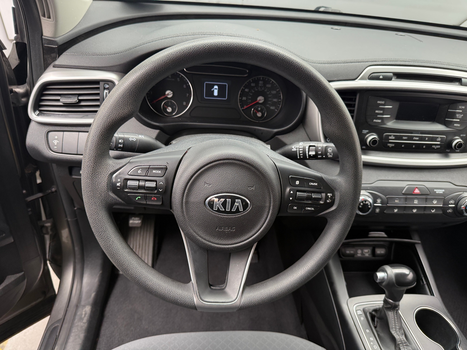 Thumbnail: 2016 Kia Sorento - 5