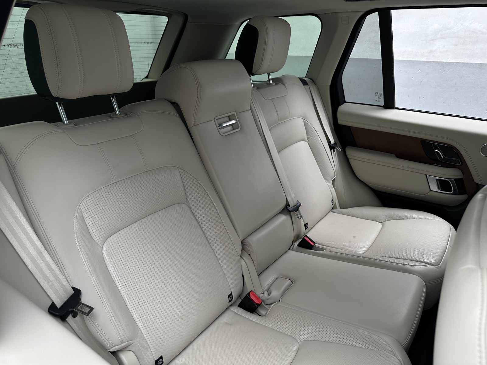 Thumbnail: 2019 Land Rover Range Rover - 5