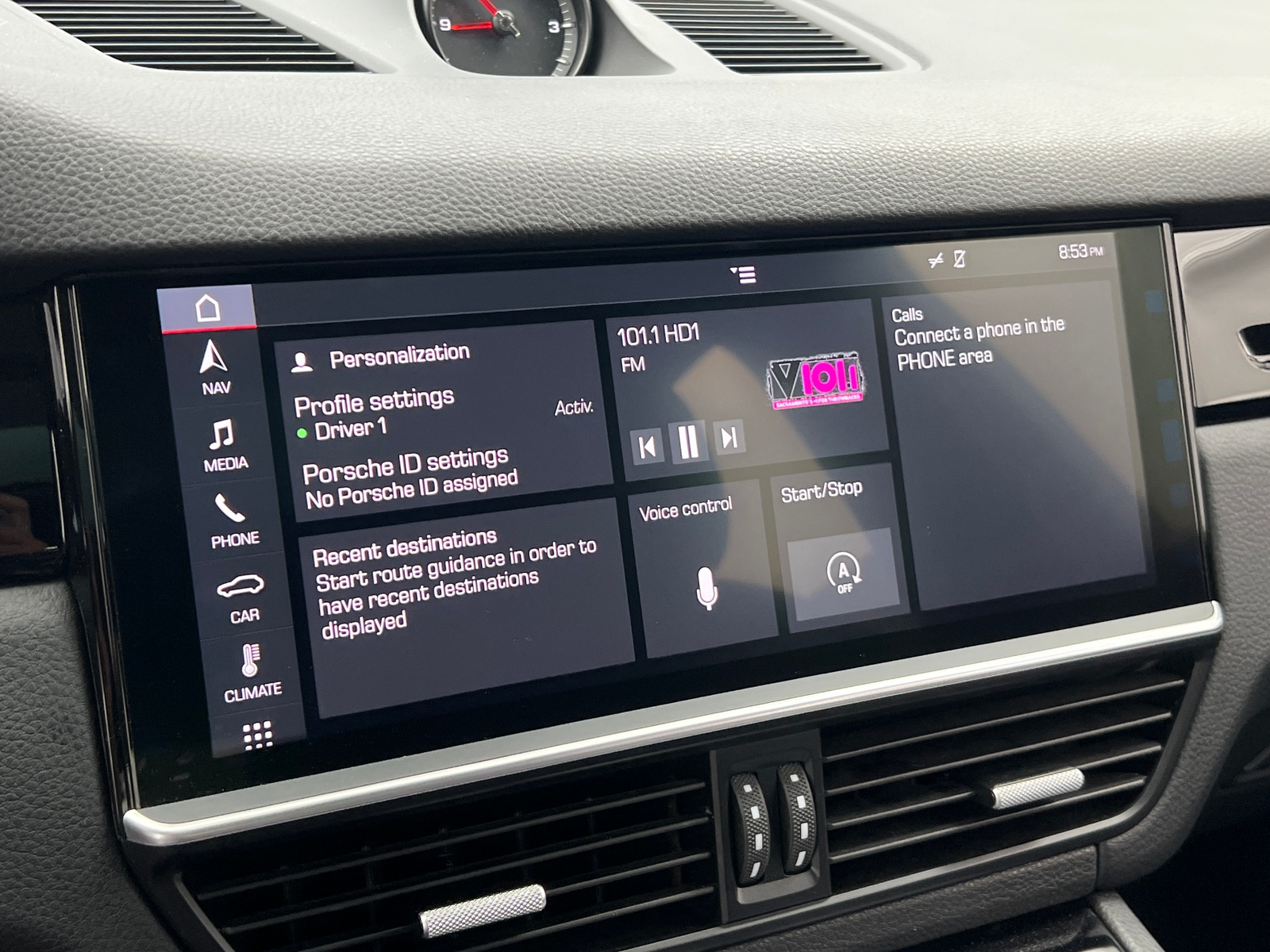 Thumbnail: 2019 Porsche Cayenne - 3