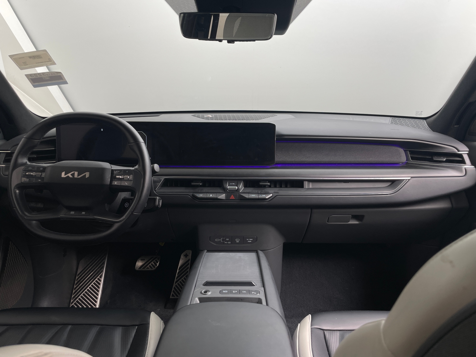 Thumbnail: 2024 Kia EV9 - 2