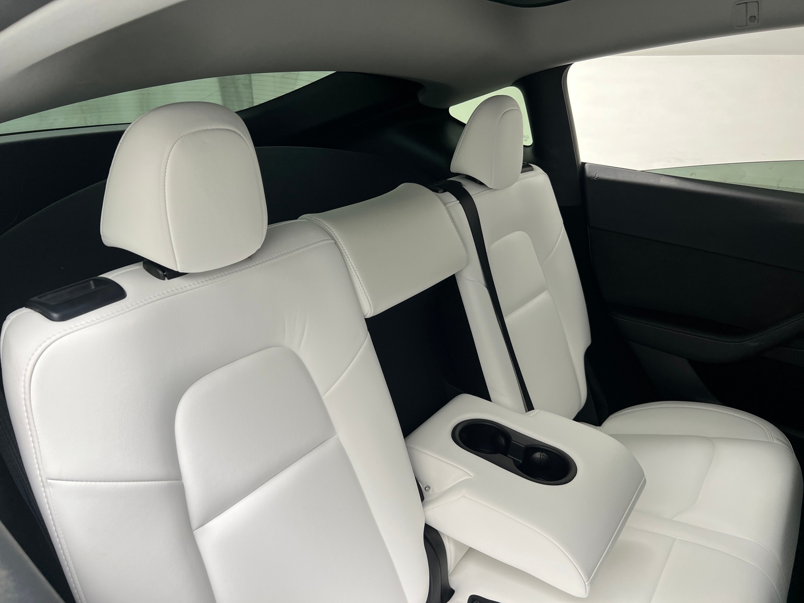Thumbnail: 2023 Tesla Model Y - 5