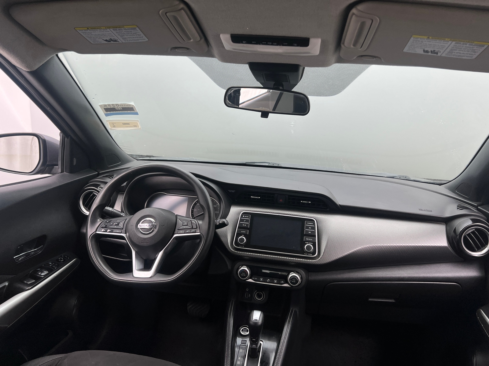 Thumbnail: 2020 Nissan Kicks - 3