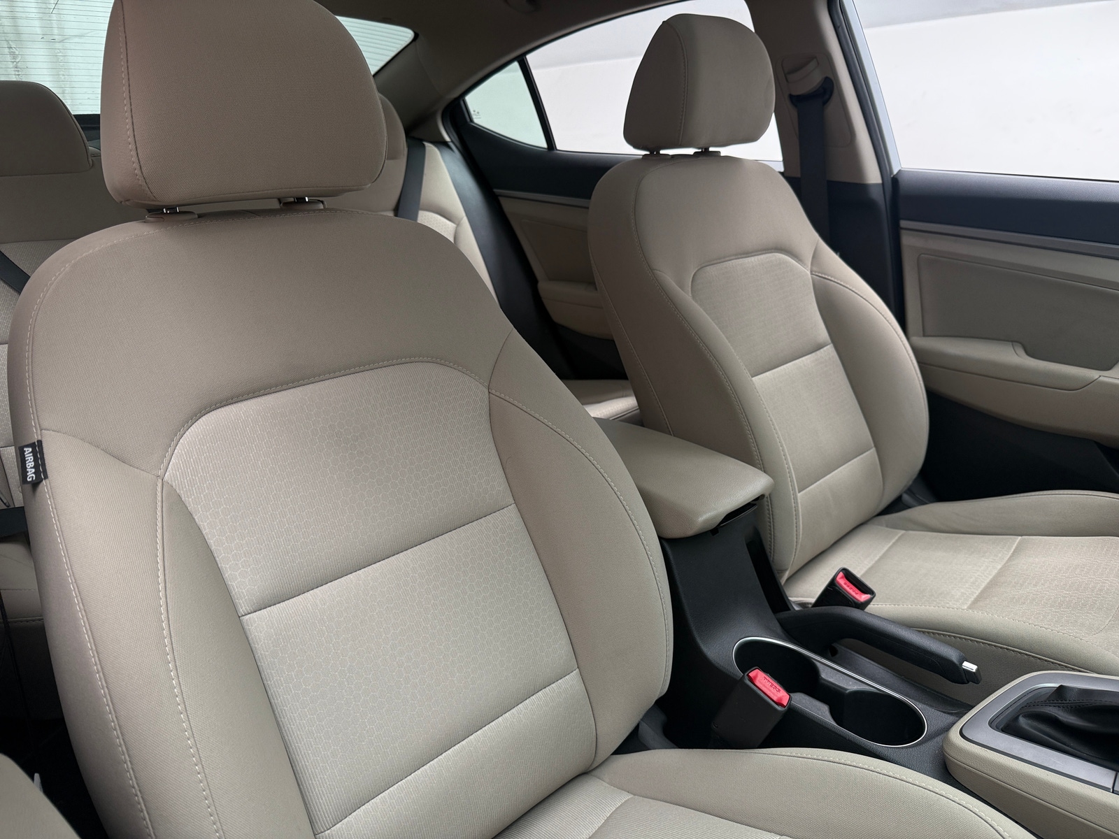 Thumbnail: 2018 Hyundai Elantra - 2