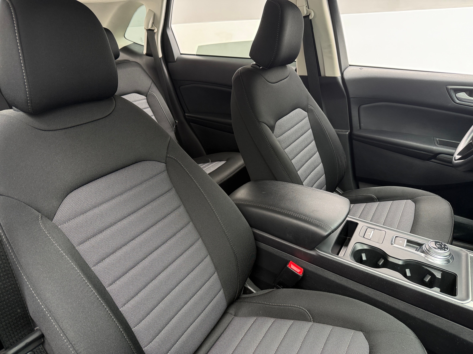 Thumbnail: 2023 Ford Edge - 2