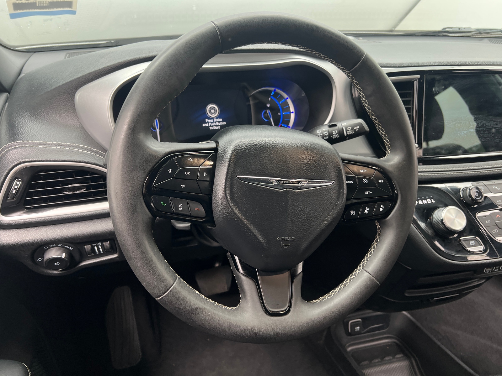 Thumbnail: 2024 Chrysler Pacifica - 4