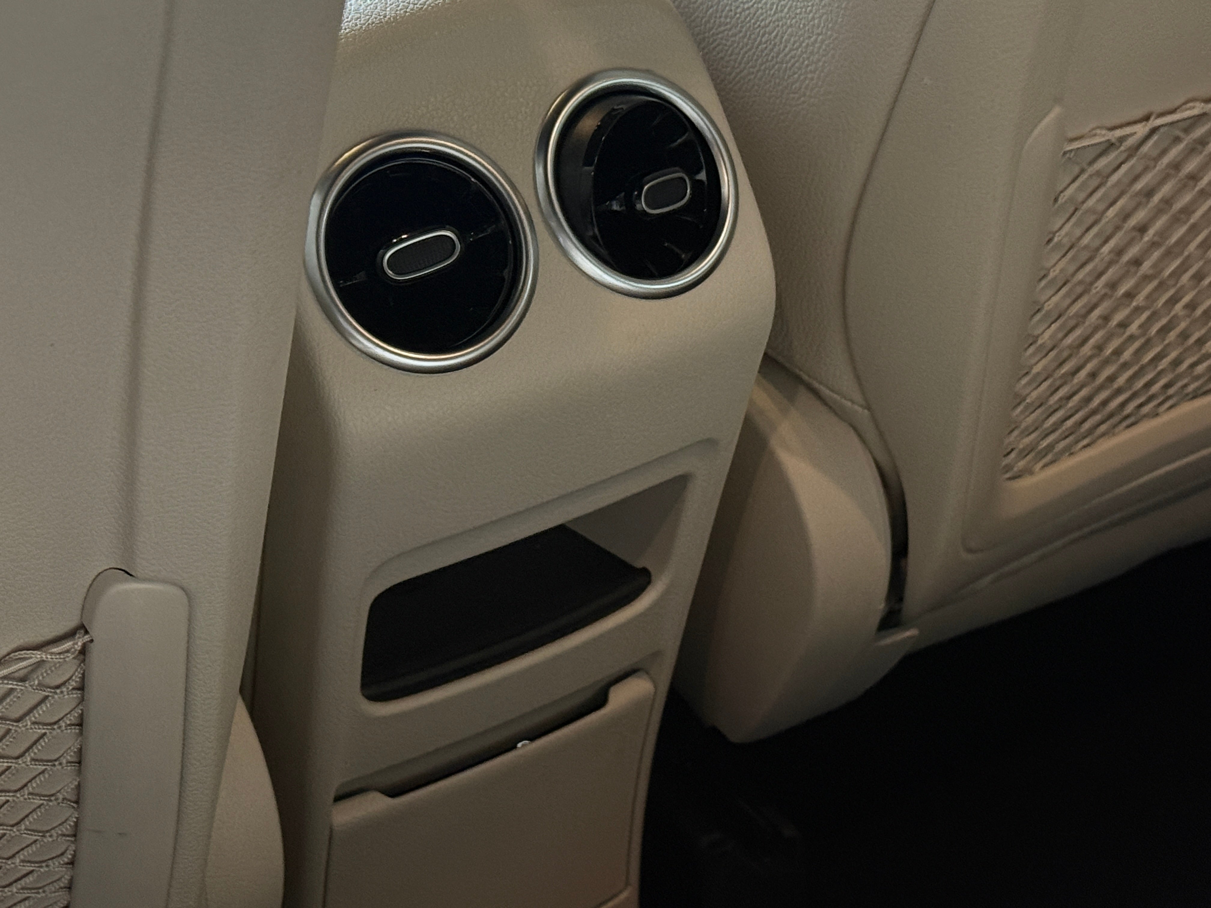 2024 Mercedes-Benz GLB