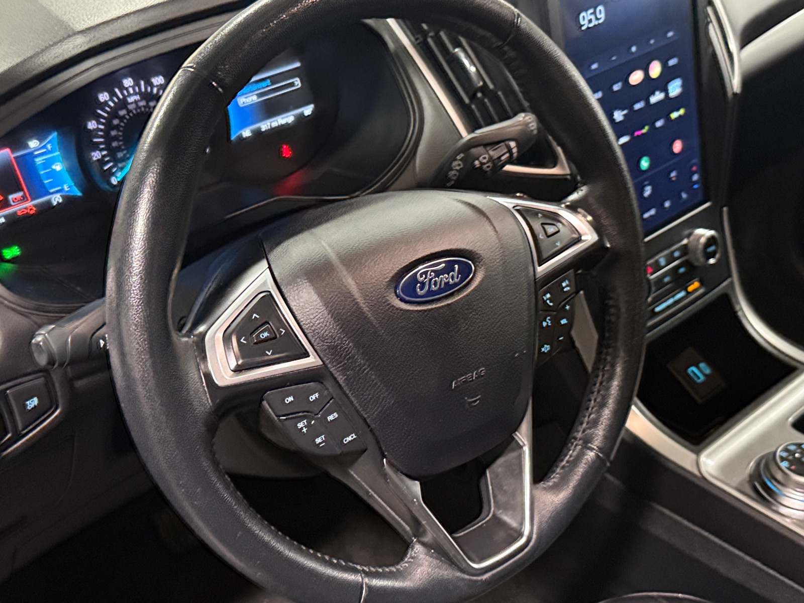 Thumbnail: 2024 Ford Edge - 4