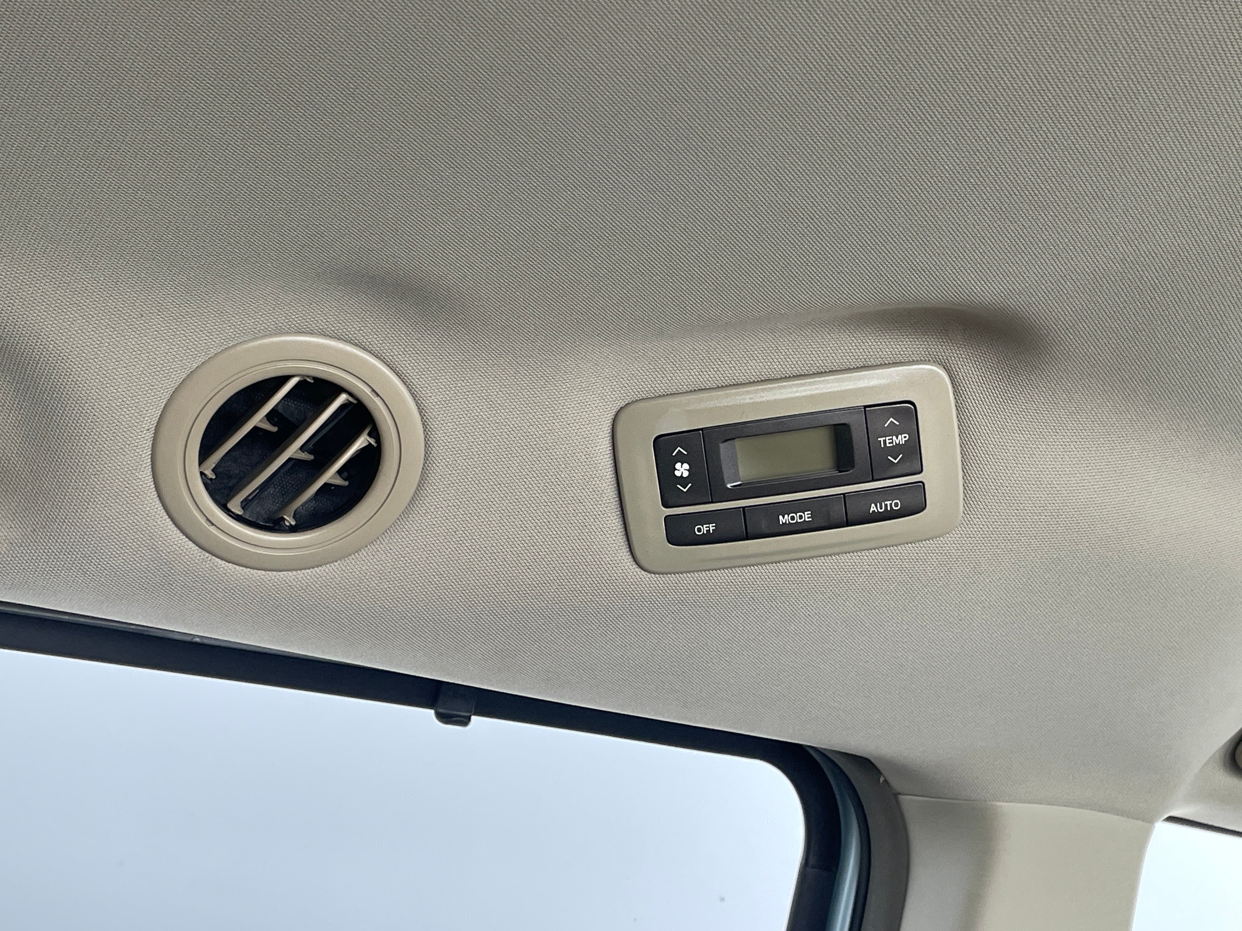 2017 Toyota Sienna LE