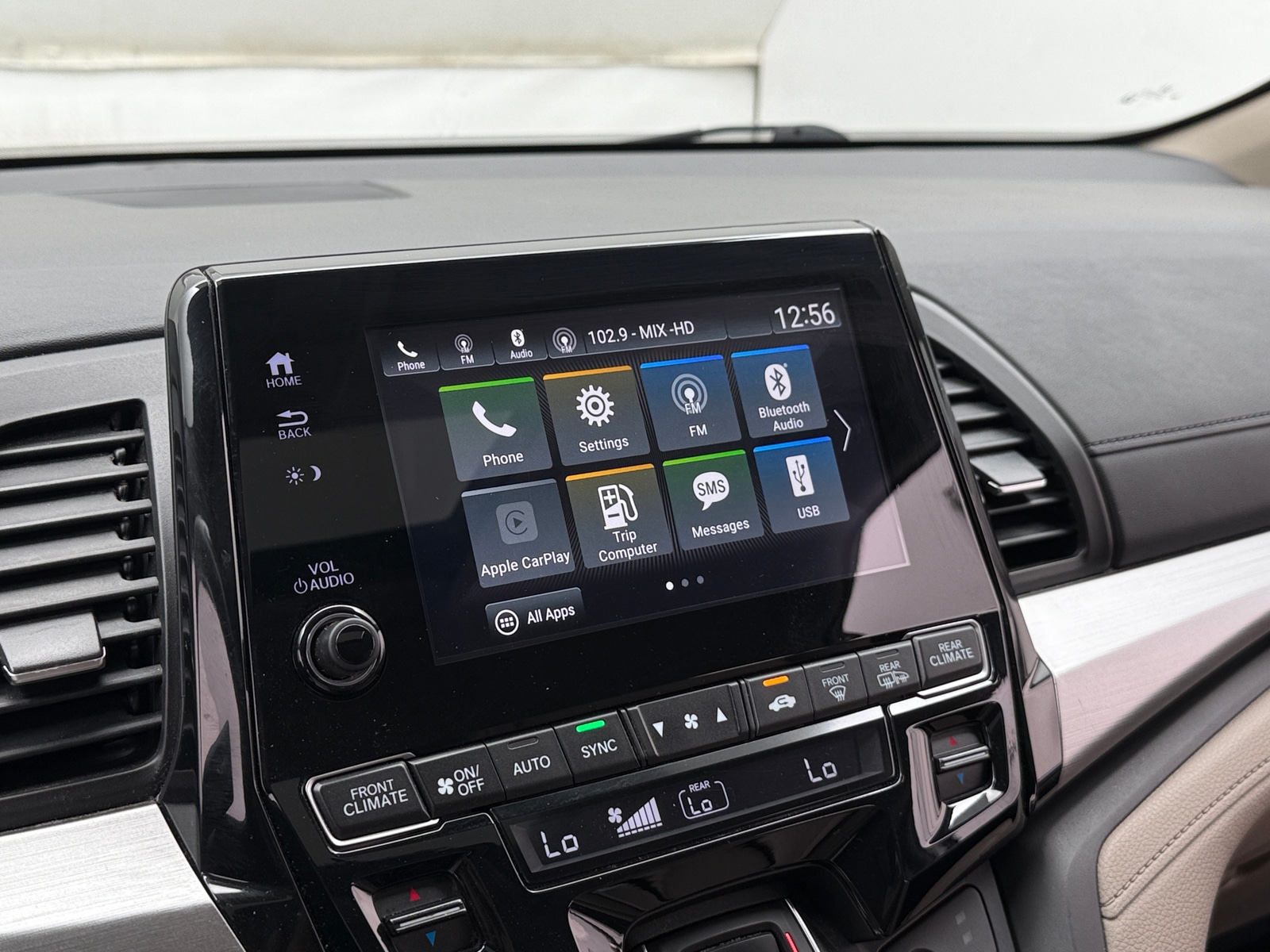 Thumbnail: 2018 Honda Odyssey - 4