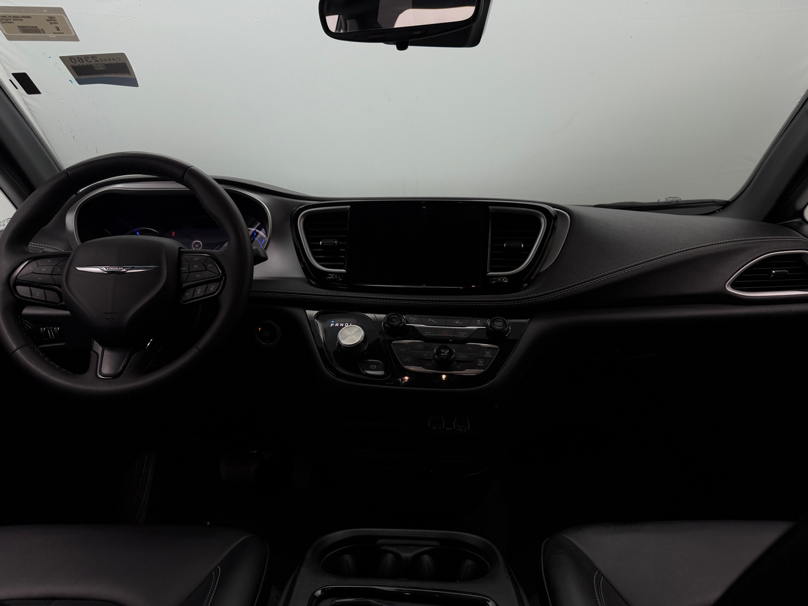 Thumbnail: 2024 Chrysler Pacifica - 2